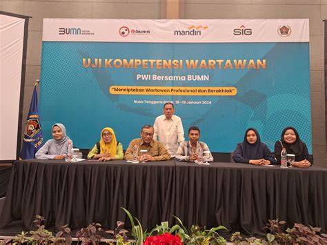 Pwi Pusat Ukw Menjadi Lokomotif Wartawan Profesional Dan Berakhlaq