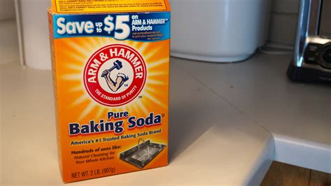 Why You Should Keep A Box Of Baking Soda Near Your Sink