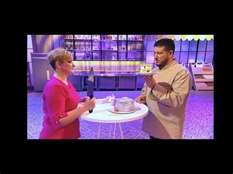 Ренат и хлебный мякиш🤪 - YouTube