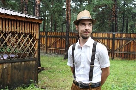 Стиль рустик в одежде и украшениях