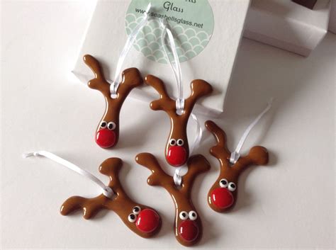 Fused Glass Reindeer With Images Glass Christmas Decorations Fused