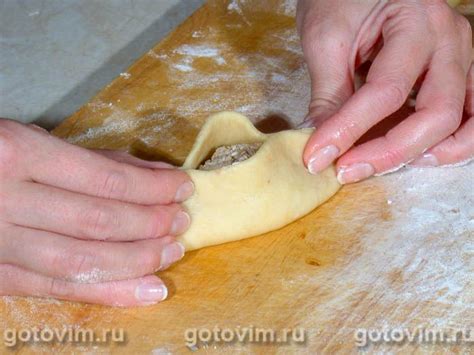 Расстегаи с мясом. Рецепт с фото