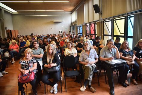 Miércoles De Paro Docente Uepc Rechazó La Propuesta Salarial Y Gran