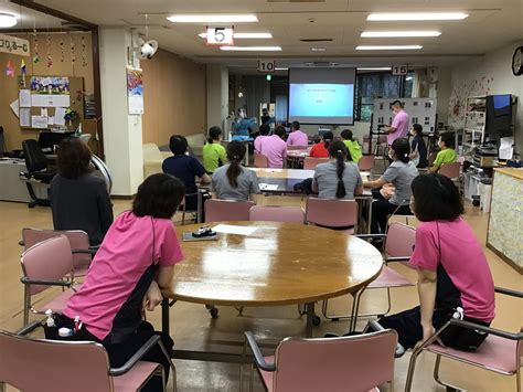 全職員対象の”感染対策勉強会”を行いました 社会福祉法人 慶明会