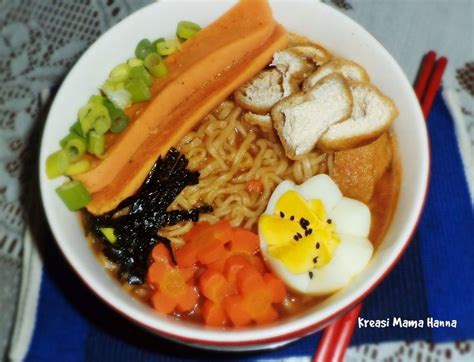 Hot And Spicy Noodle Makanan Makanan Minuman