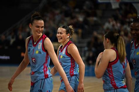 Le C Chartres Basket F Minin En Finale Des Play Offs Nouvelles Du Monde