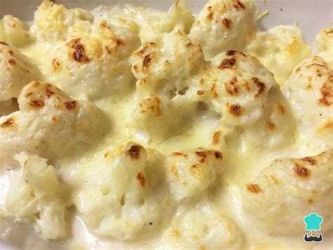 Coliflor al horno con bechamel y queso Fácil