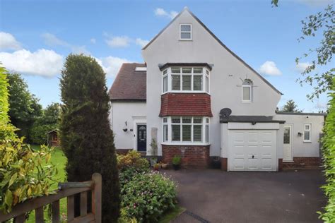 4 Bedroom Semi Detached House For Sale In Woodhall Park Crescent East