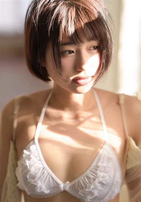 Star 927 Sodstar 唯井まひろ 18歳 Av Debut 媒體造勢、萬眾期待！首位千禧年出生女優登場！ Dmm