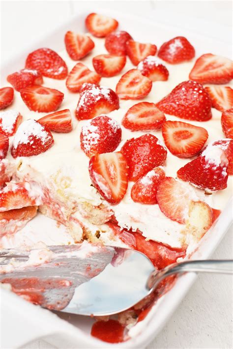 Aardbeien Tiramisu Met Lange Vingers Een Heerlijk Zomers Toetje