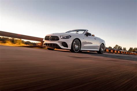 2021 Mercedes-AMG E53 4Matic Cabriolet: A top-notch top-down driving experience - CNET