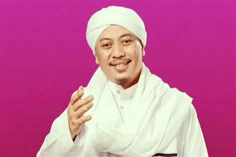 Lirik Lagu Assalamualaikum Opick Dan Fakta Di Baliknya
