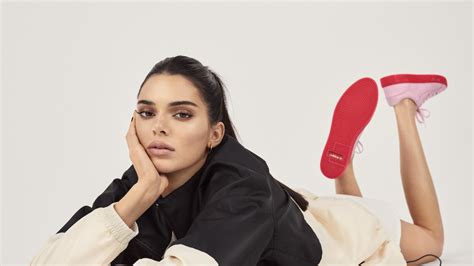 1920x1080 Resolution Kendall Jenner Adidas 2019 1080p Laptop Full Hd