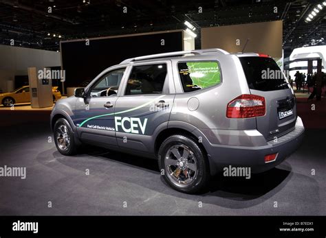 Hydrogen Powered Fuel Cell Electric Vehicle Hi Res Stock Photography