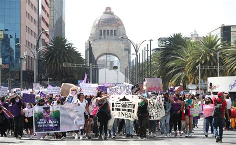 8M 2022 En imágenes mujeres unidas por un alto a la violencia en su