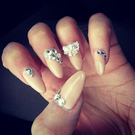 Nude Diamond Accented Nails Nails Glamour Accent Nails Trendy Nail