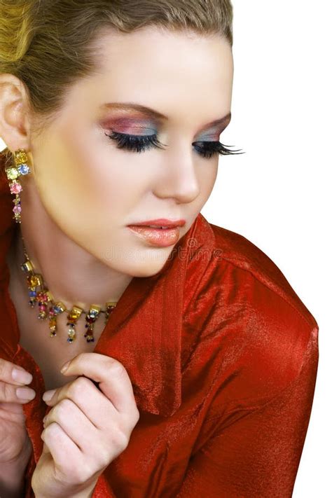 Femme Blonde En Rouge Image Stock Image Du Languettes