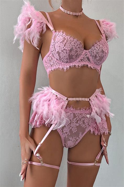 Pink Feathered Lingerie Set SARL G2TO