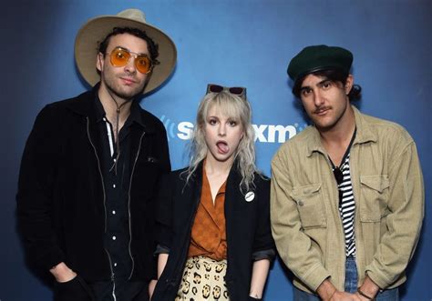 Paramores Hayley Williams And Taylor York Reveal They Are Dating