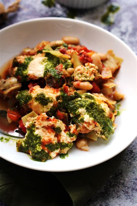 One Pot Tuscan Baked White Beans And Artichokes With Ricotta And Basil