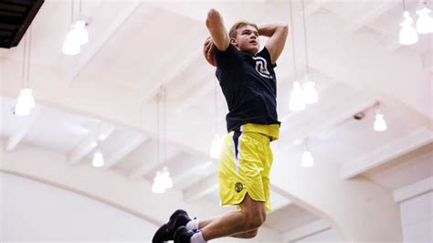 Georgetown Freshman Mac Mcclung Is Electrifying Dynamic — And White