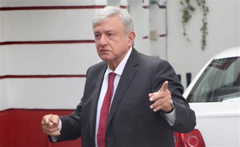 El presidente electo Andrés Manuel López Obrador y el Gobernador de