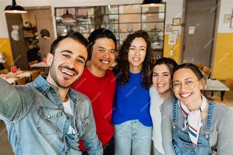 Premium Photo Multiracial Group Of Young People Taking Selfie Indoor