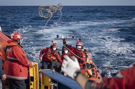 Migranti Le Navi Geo Barents E Humanity Di Nuovo In Mare Soccorse