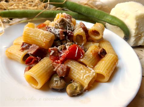 Pasta Con Fave Pancetta E Pecorino