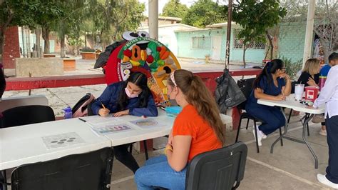 Llevan brigadas de salud a planteles de Torreón