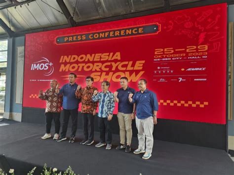 Pameran Khusus Sepeda Motor Imos Hadirkan Banyak Merek Motor Listrik