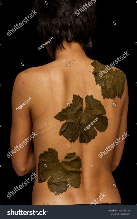 Back View Pretty Naked Woman Stock Photo Shutterstock