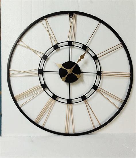 Shop Decorative Golden And Black Metal Modern Round Wall Clock For Home