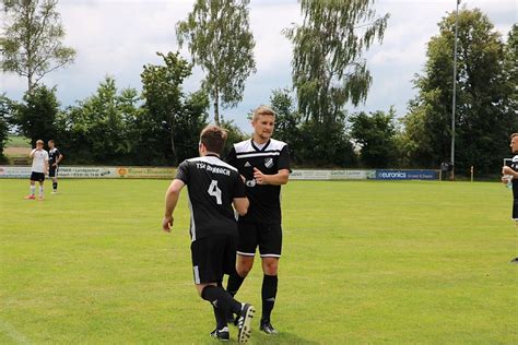 Arnbach Feiert Kantersieg Hilgertshausen Gewinnt Derby FuPa