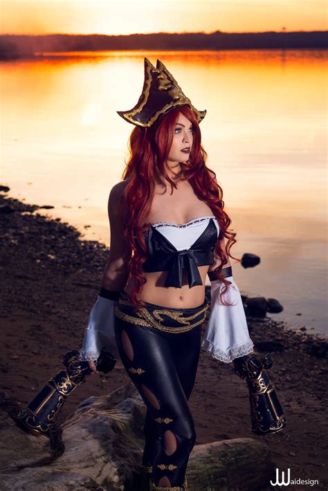 Miss Fortune Lol Cosplay