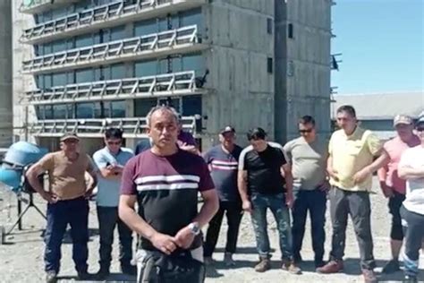 Trabajadores De Constructora En Valdivia Denuncian Que No Les Han