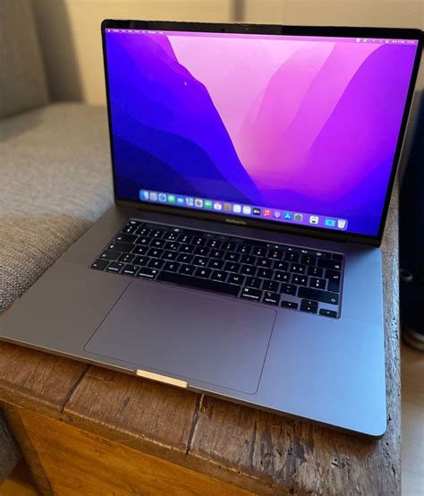 Macbook Pro I Ghz Gb Ram Tb Ssd Gb Gpu Kaufen