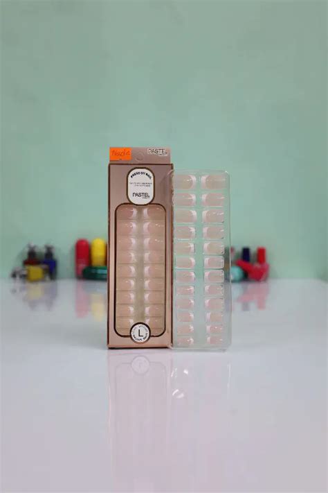 Pastel Beauty False French Nails Nude 24pcs Elegance