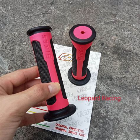 Handgrip Grip Garis Pink Universal Semua Jenis Motor Lazada Indonesia