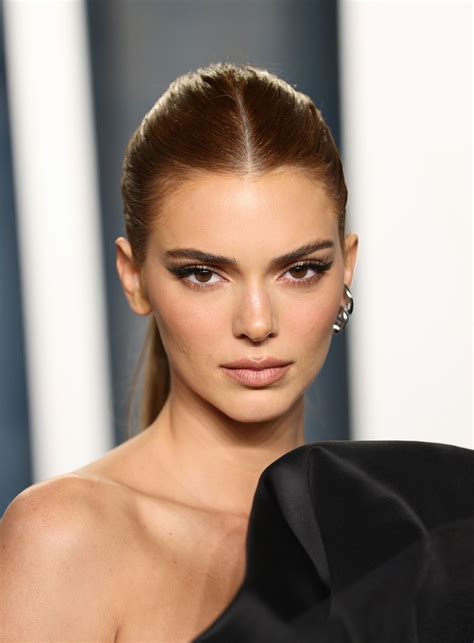 Kendall Jenner Makeup Style Saubhaya Makeup