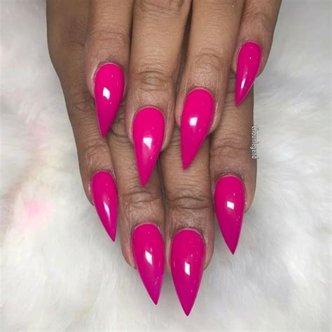 Pin By Breanna Johnson On Nails Pink Stiletto Nails Stilleto Nails