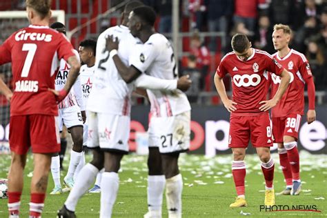 José Jeunechamps Préface Le Derby Liégeois Seraing A Toutes Ses