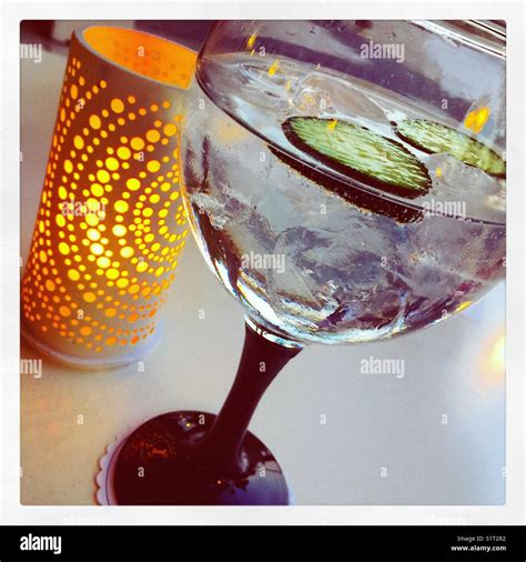 Gin Oclock Hi Res Stock Photography And Images Alamy