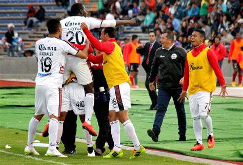 DeporPuebla LOBOS BUAP DERROTA 4 2 AL NECAXA ACTUAL CAMPEÓN DEL