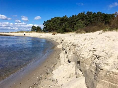 Danh sách các bãi biển nude top 1 thế giới Hana Lady