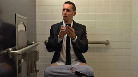 Guy Cleans His Ass With His Phone ThisVid