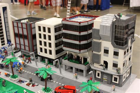 Brickfair Va 2015 Lego Halo 2 Anniversary The Battle Of New Mombasa