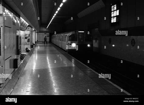 Piccadilly Line Heathrow High Resolution Stock Photography And Images