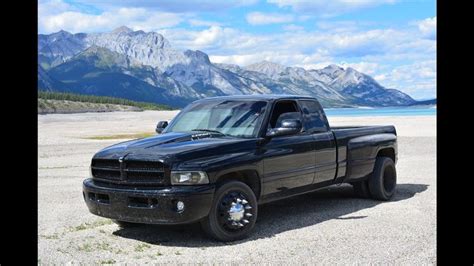 Video Lowered Cummins Dually 2nd Gen Quad Cab Ram Dodge Dually