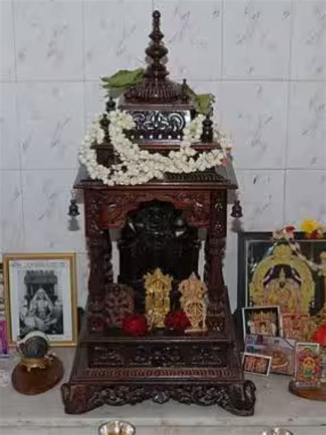 Vastu Tips How Many Idols Should Be Keep In Puja Ghar घरातील देवघरात